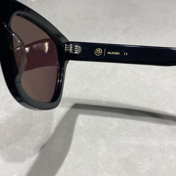 MUJOSH Polarized Sunglasses for Men UV Protection Mirrored Driving Black⭐️⭐️⭐️⭐️ - Picture 10 of 17